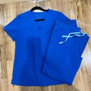 Figs blue scrub set